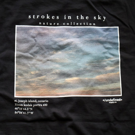Strokes in the Sky | Nature Collection